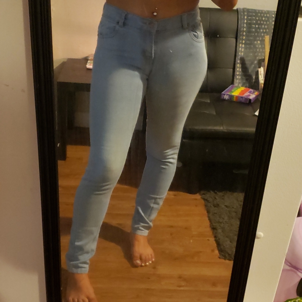 Light jeans